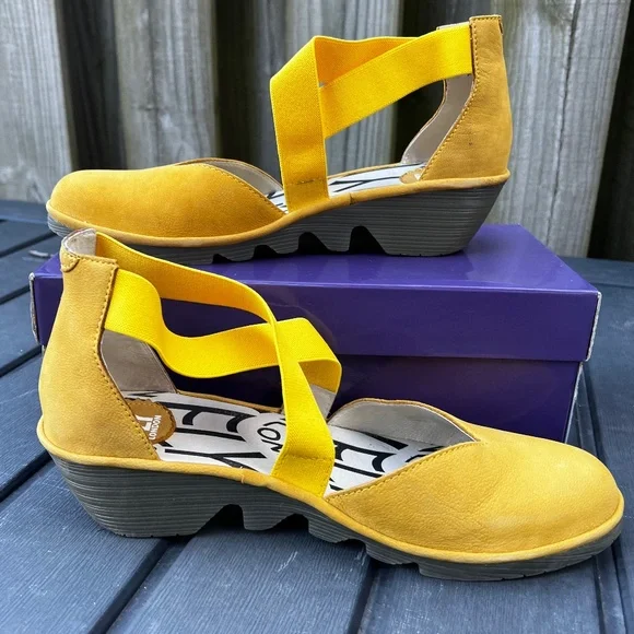 Fly london women's pats801fly wedge sandal hotsell